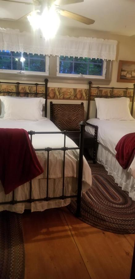 Widow Avery House Hallowell Ruang foto
